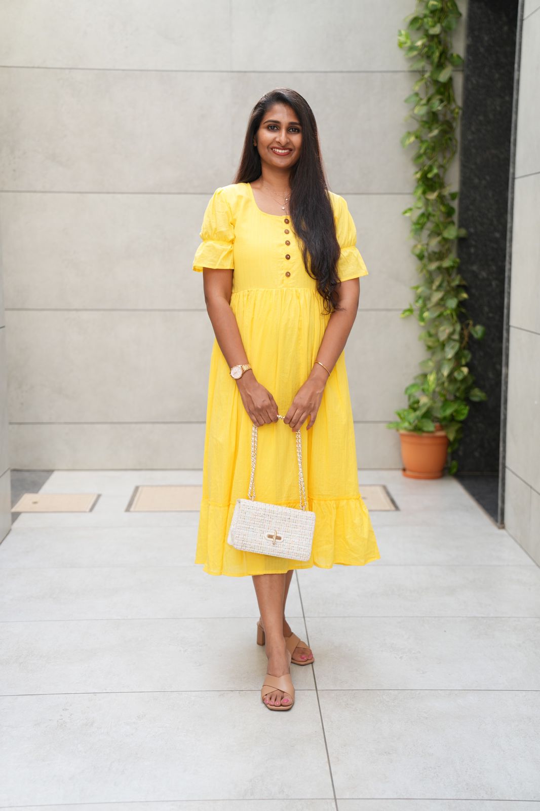 Yellow line cotton feeding maxi