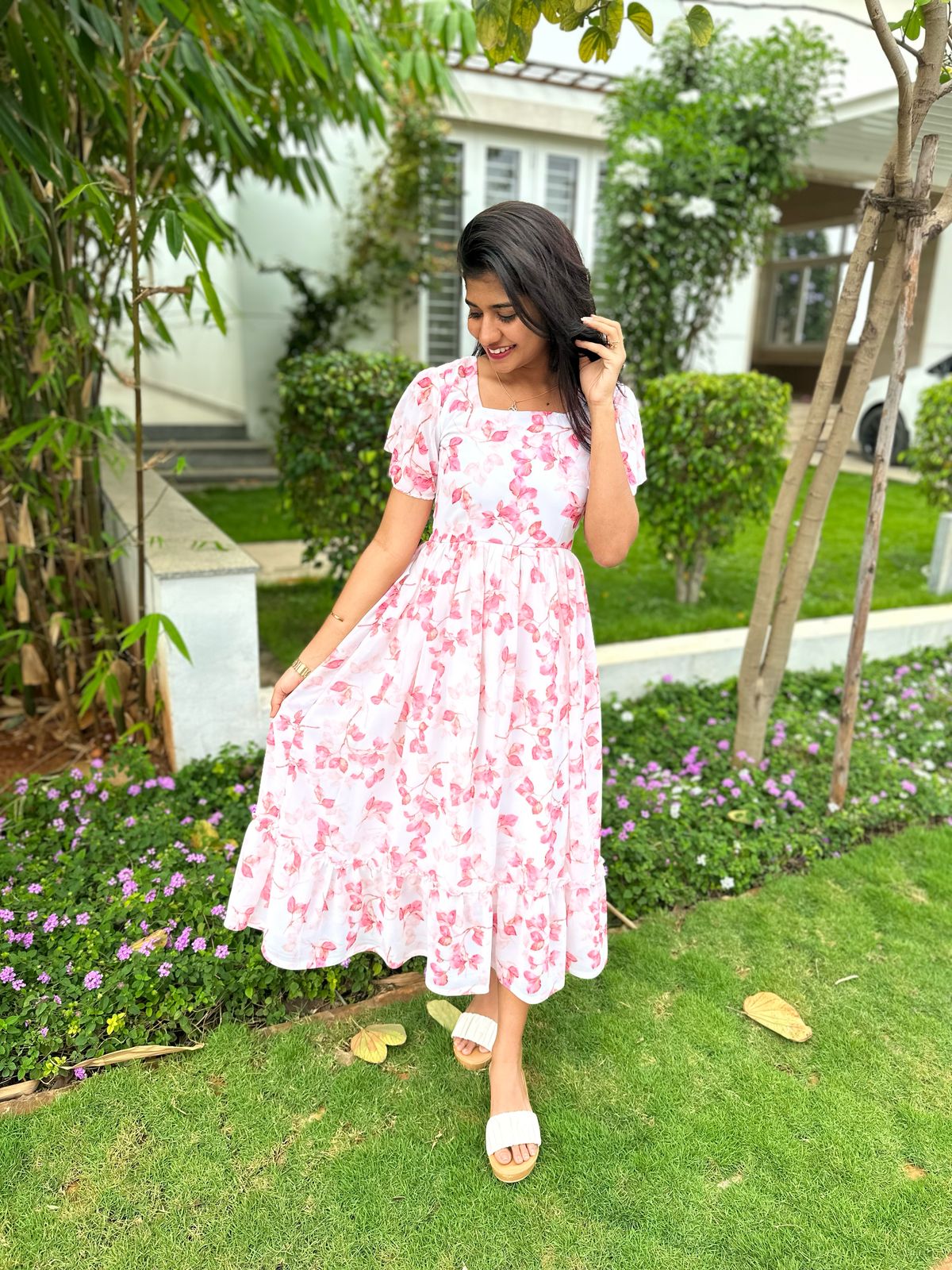 Pink leaf georgette maxi