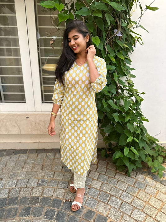 Green kurti set